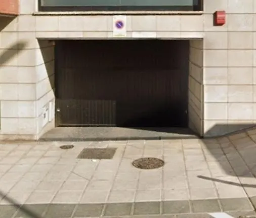 Enamora Con Garaje アパート